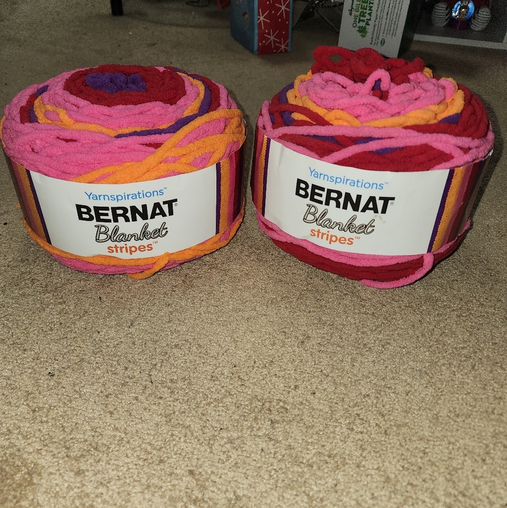 2 Yarnspiration Bernat Blanket Stripes